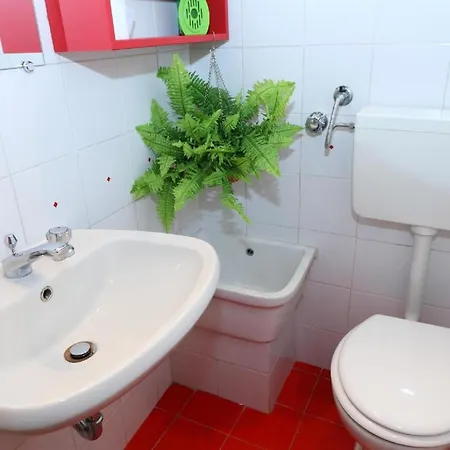 Apartment Innenhof-terrasse