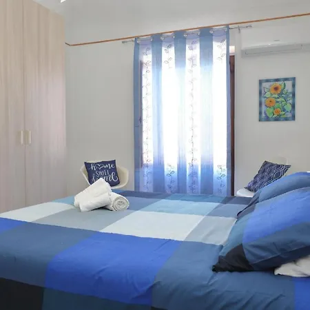 Apartment Innenhof-terrasse Cefalu